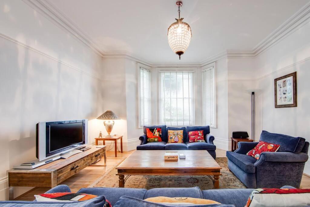 Princes Villa - Large Fully Self Contained Flat, 5 Minutes From The Sea Hastings Esterno foto