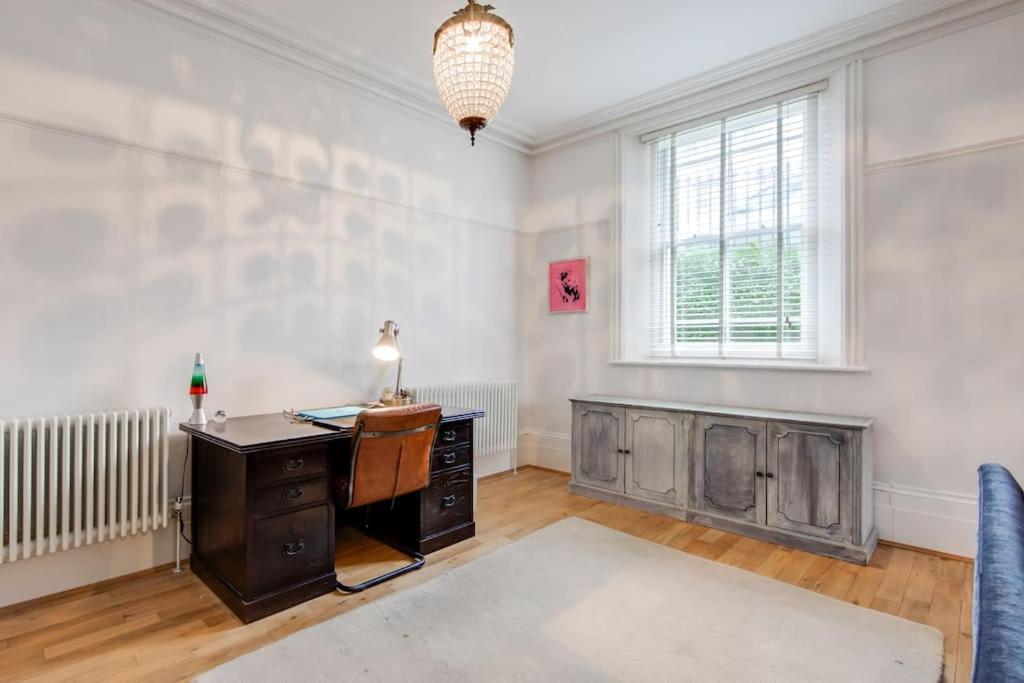 Princes Villa - Large Fully Self Contained Flat, 5 Minutes From The Sea Hastings Esterno foto