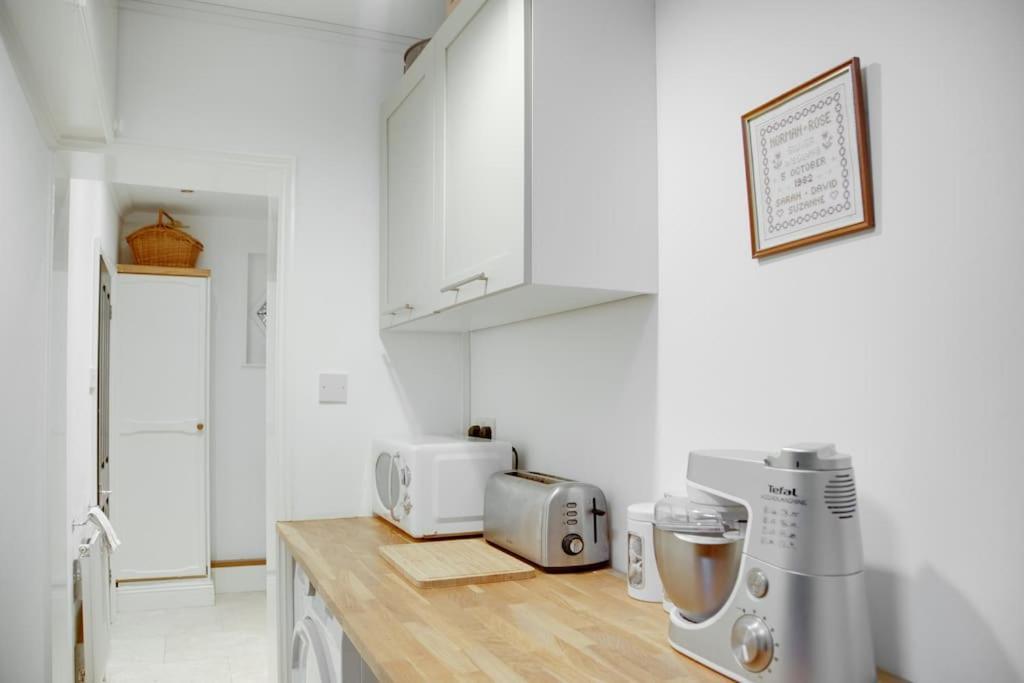 Princes Villa - Large Fully Self Contained Flat, 5 Minutes From The Sea Hastings Esterno foto