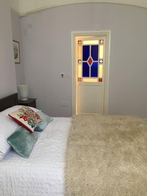 Princes Villa - Large Fully Self Contained Flat, 5 Minutes From The Sea Hastings Esterno foto