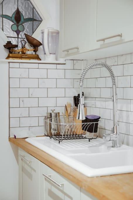 Princes Villa - Large Fully Self Contained Flat, 5 Minutes From The Sea Hastings Esterno foto