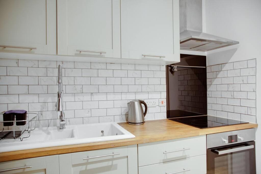 Princes Villa - Large Fully Self Contained Flat, 5 Minutes From The Sea Hastings Esterno foto
